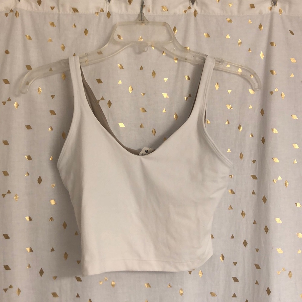 LIKE NEW LULULEMON ALIGN TANK 4 with pads iconic trendy seams vlogger sports bra